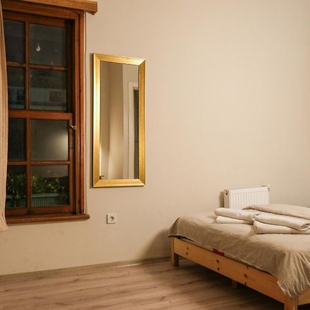 Second Home Suites Istanbul Bagian luar foto