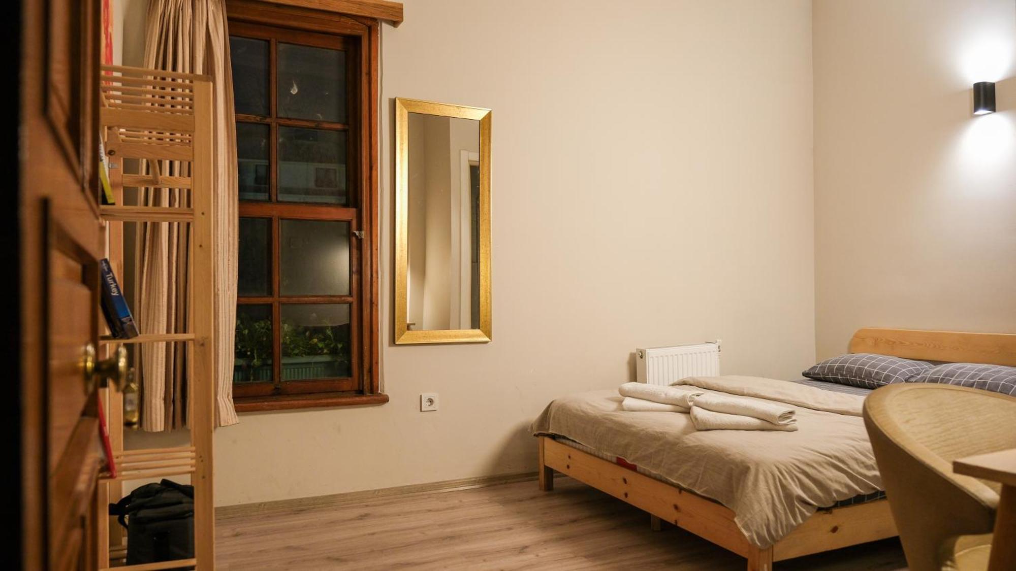Second Home Suites Istanbul Bagian luar foto